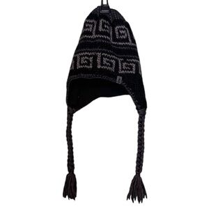 The North Face Black and Gray Knit Hat Boulder Peruvian II Beanie